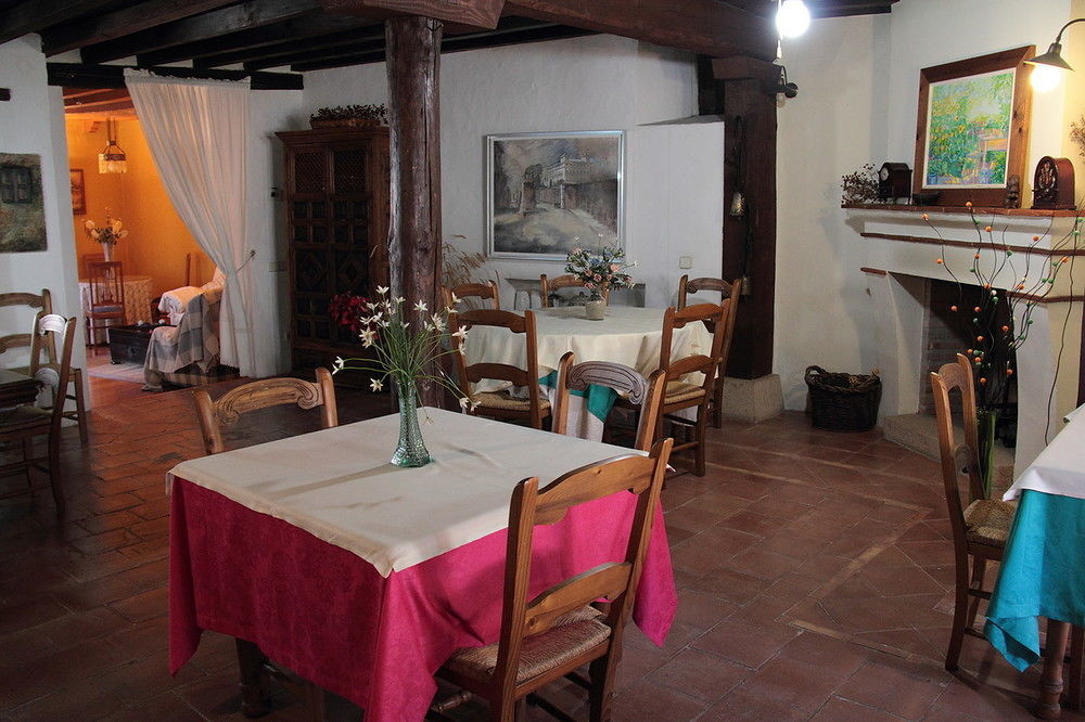 Posada El Canchal Arenas de San Pedro Eksteriør bilde
